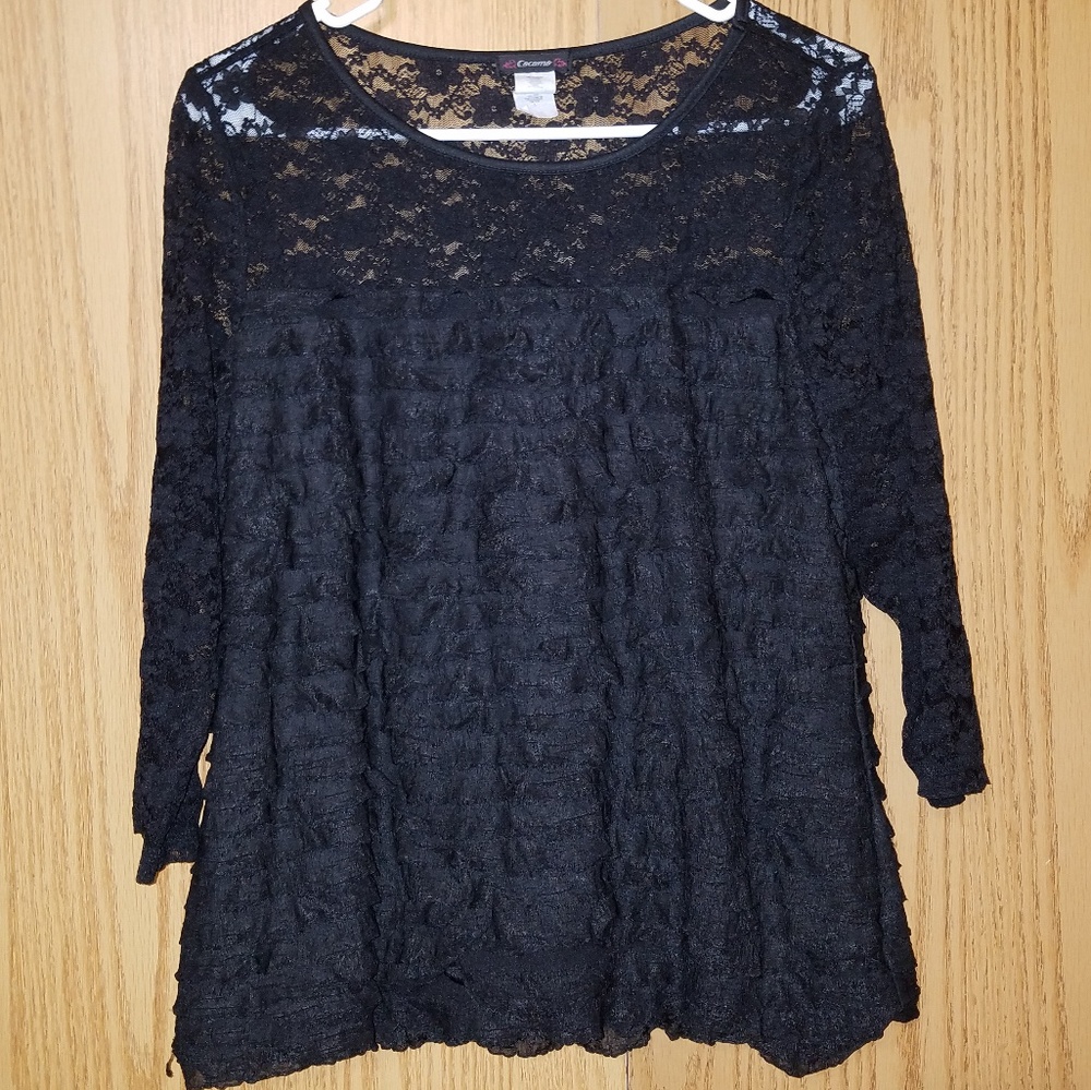 🌹Women's Cocomo Ruffle and Black Lace Blouse🌹